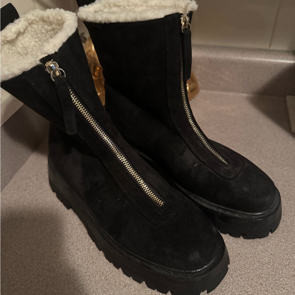 H&M Faux Black Shearling-Lined Women's Boots